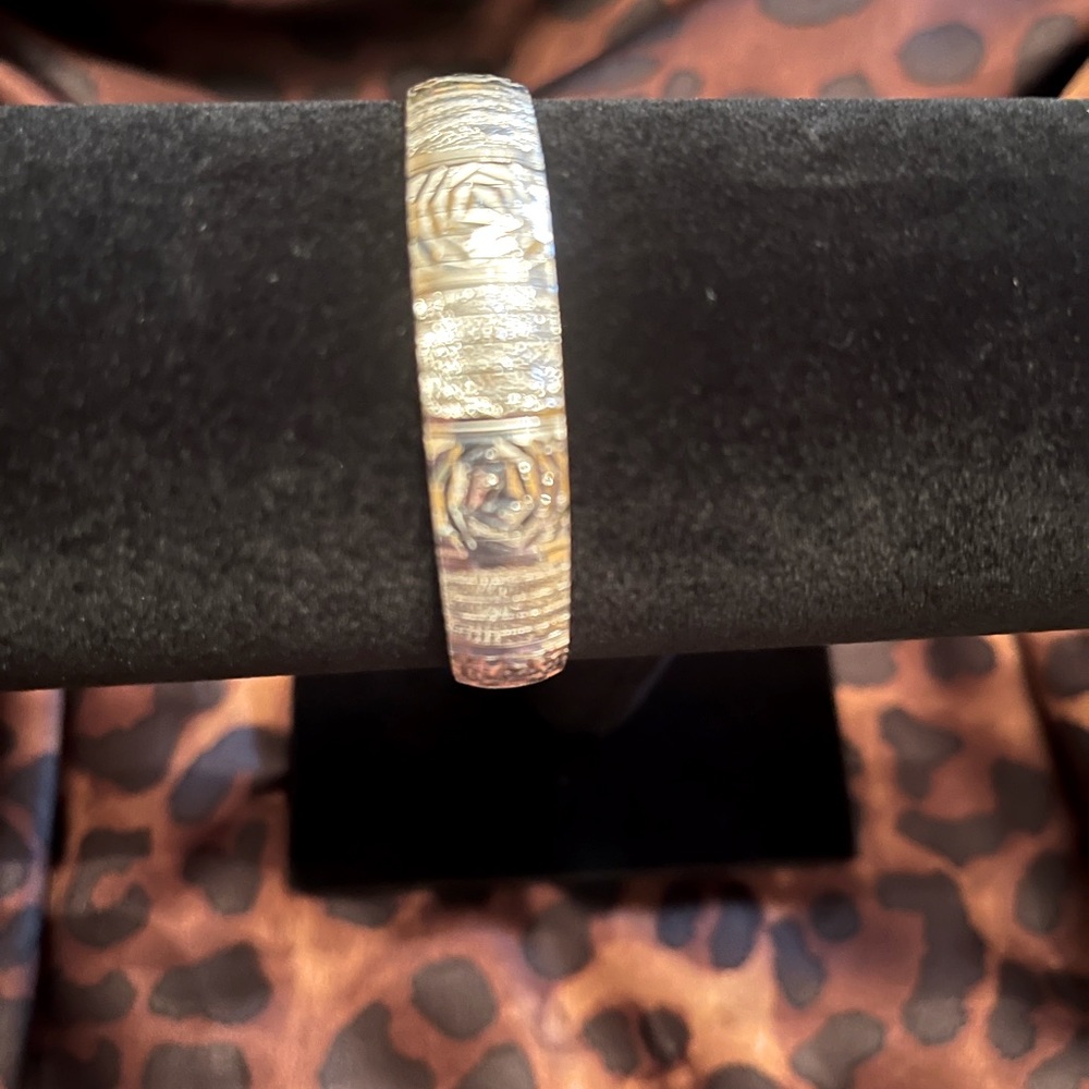Sterling silver rose engraved bracelet